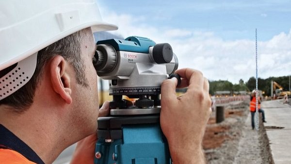 Cách tính cao độ máy thủy bình: Công thức và phương pháp định lượng chính xác