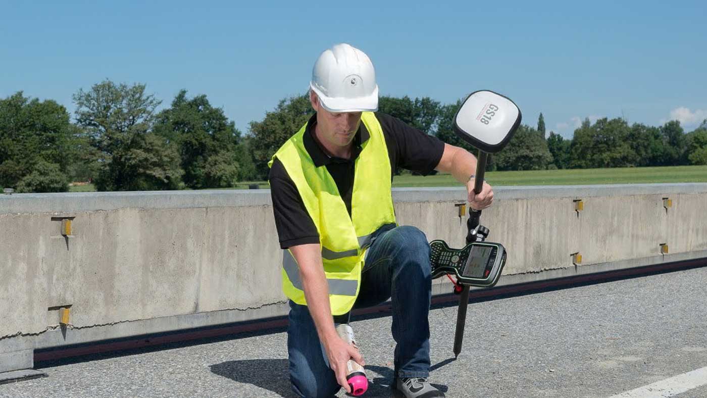 Lựa chọn máy GNSS RTK (độ chính xác cao)