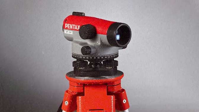 Máy thủy bình Pentax: Thương hiệu Nhật Bản và ứng dụng trong đo đạc thực tế