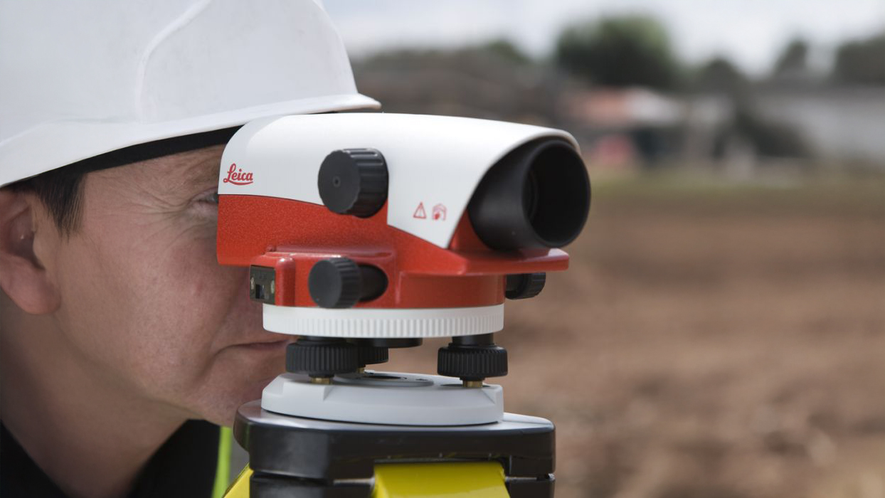 Ứng dụng thực tế của Máy thủy bình Leica NA720